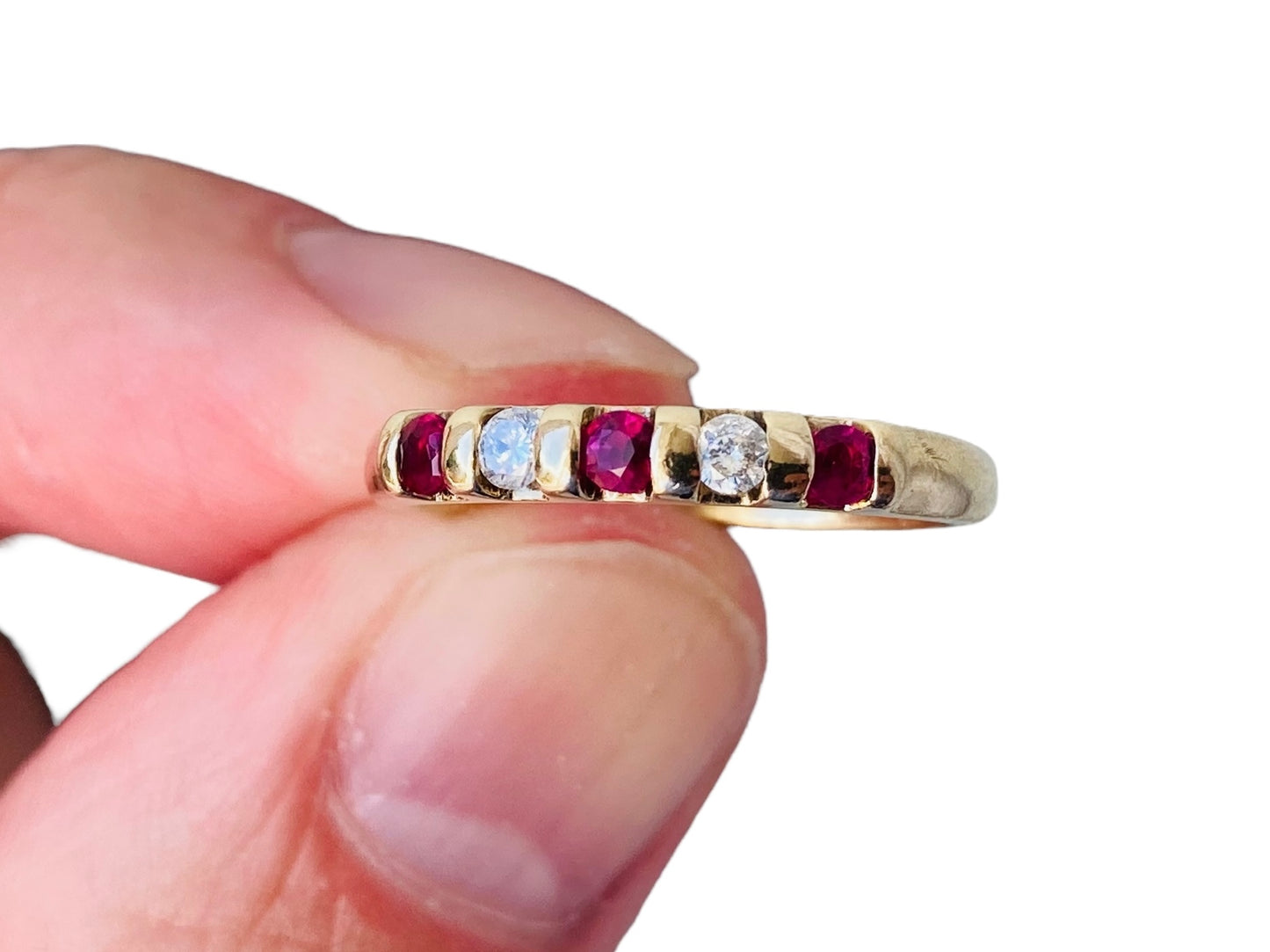9ct Gold Ruby & Diamond Ring