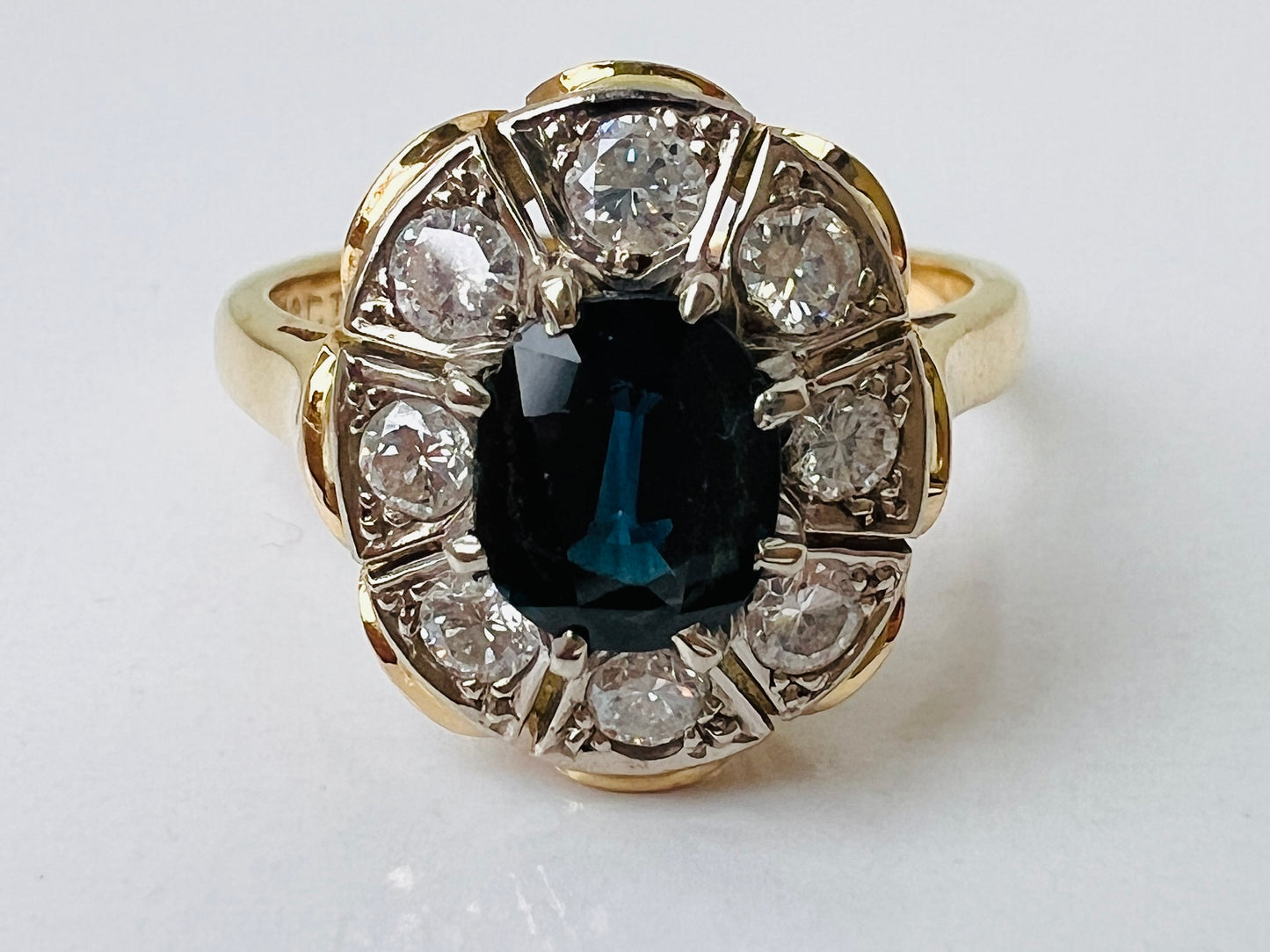 Vintage 18ct Gold Sapphire & Diamond Ring