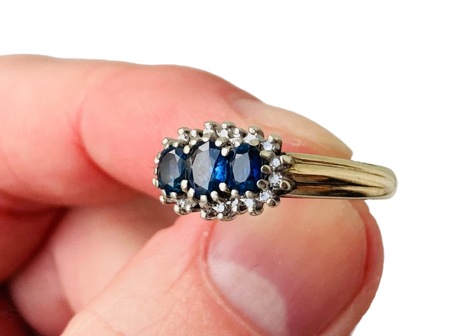 9ct Gold Sapphire & Diamond Ring