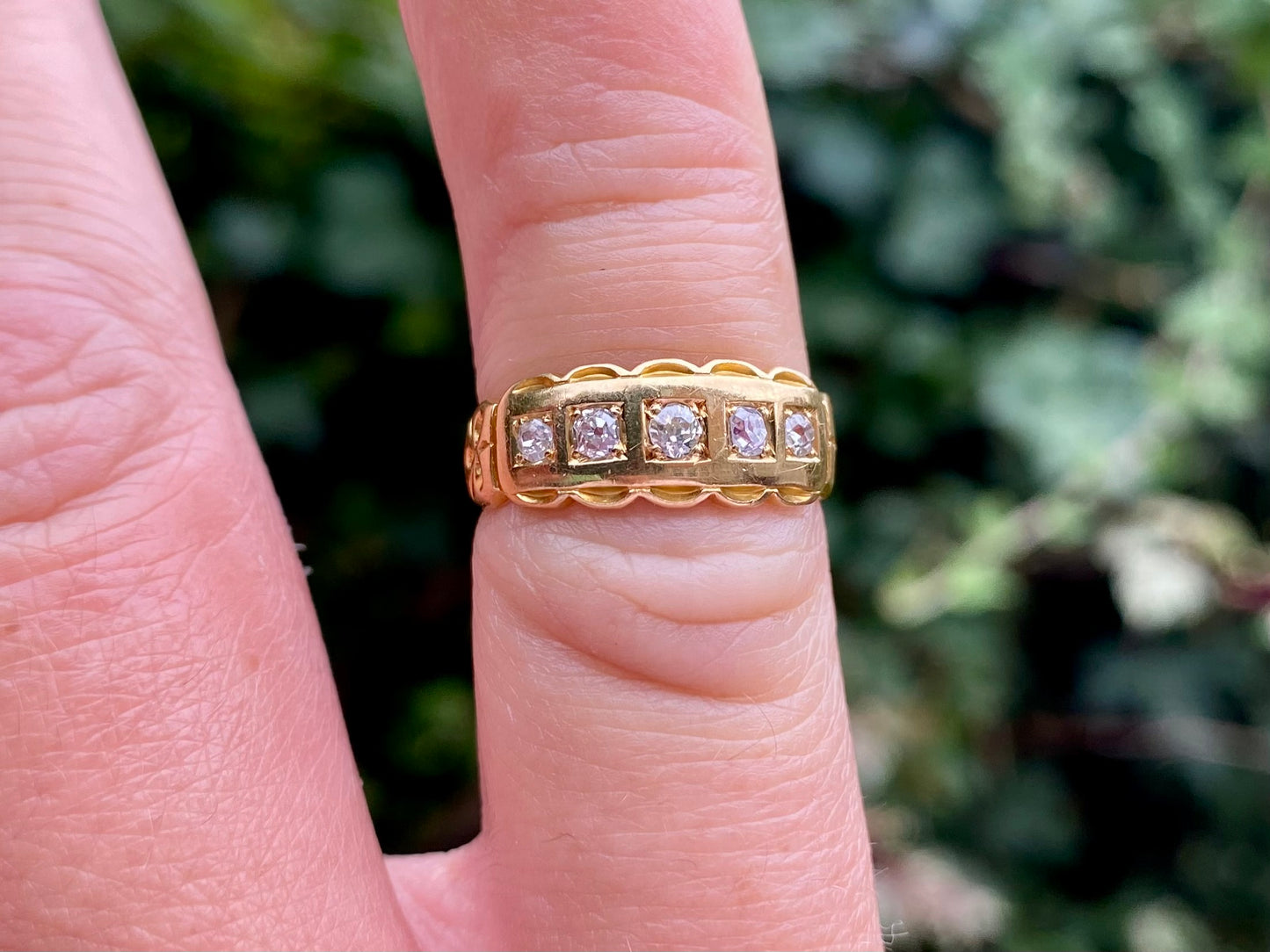 Antique 18ct Gold Five-Stone Diamond Ring