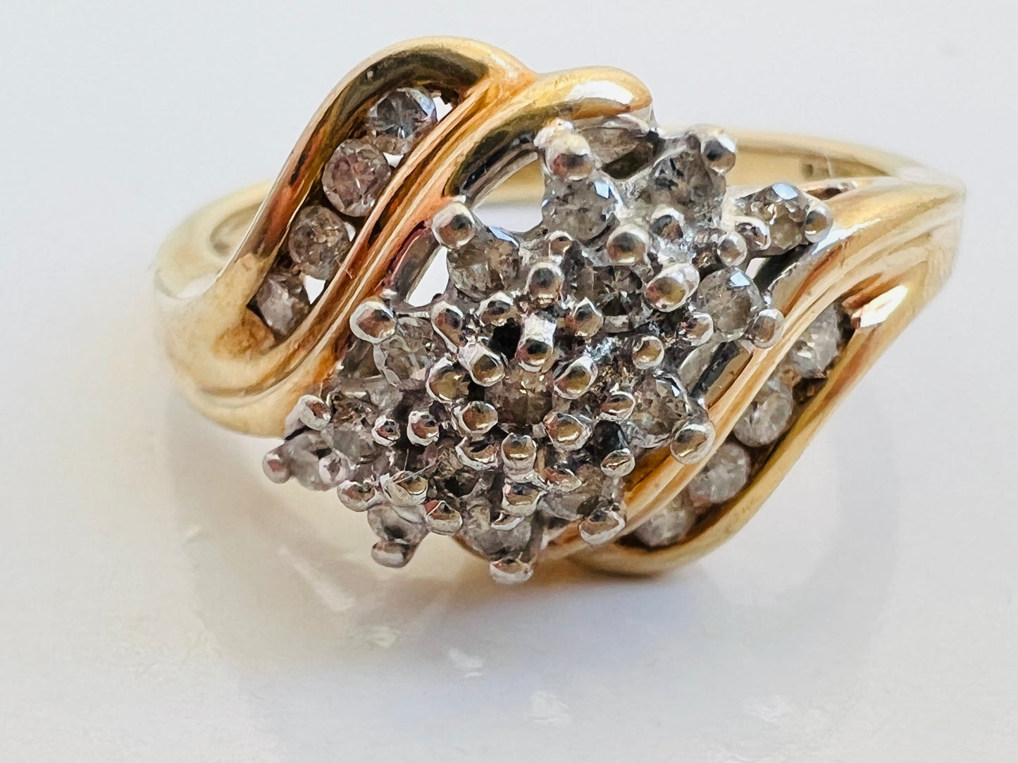 9ct Gold Diamond Ring