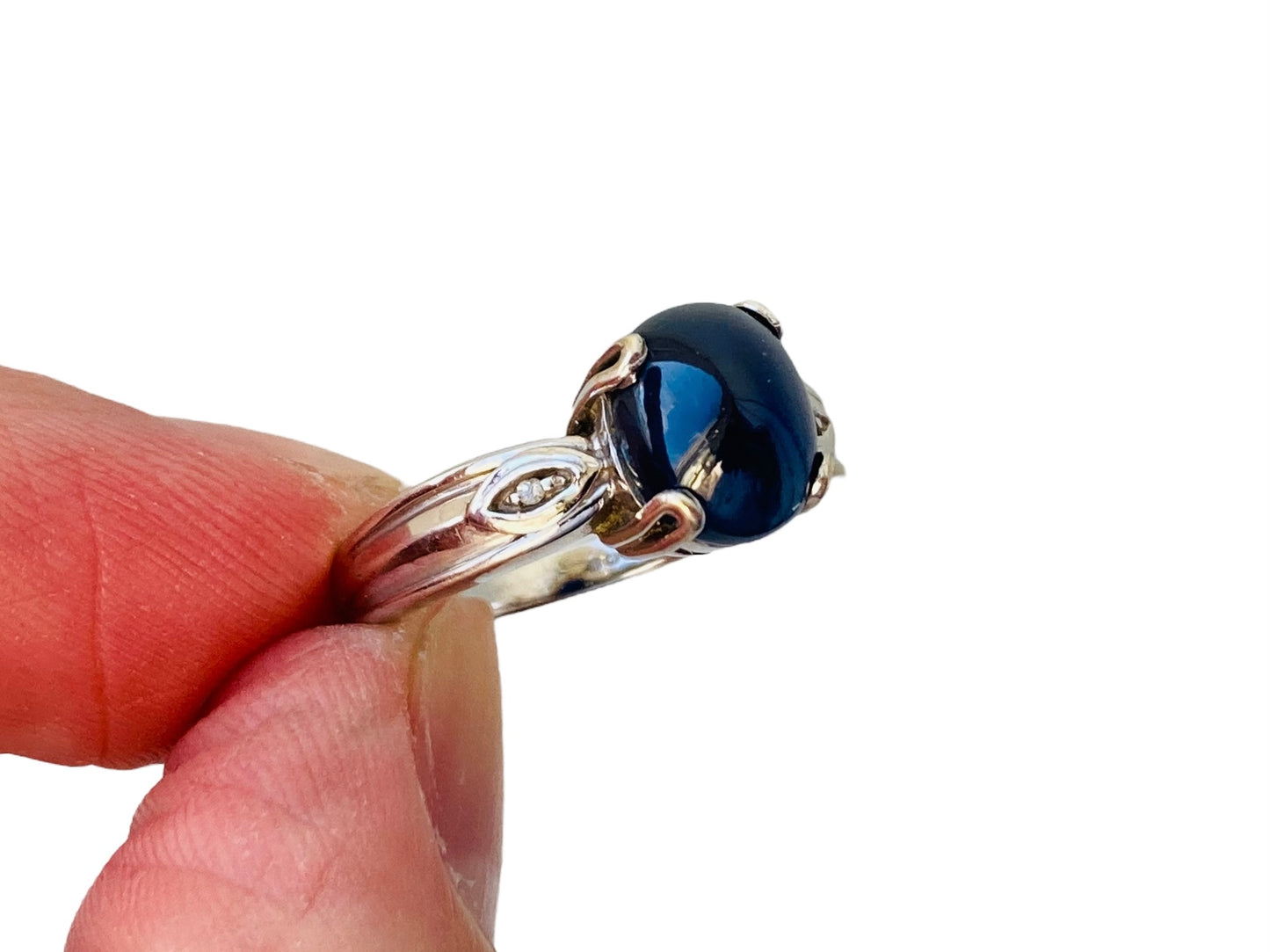 9ct Gold Sapphire & Diamond Ring
