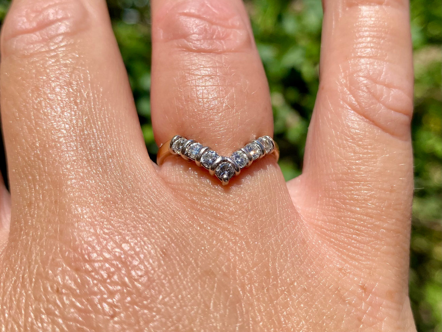 18ct Gold Diamond Wishbone/Chevron Ring