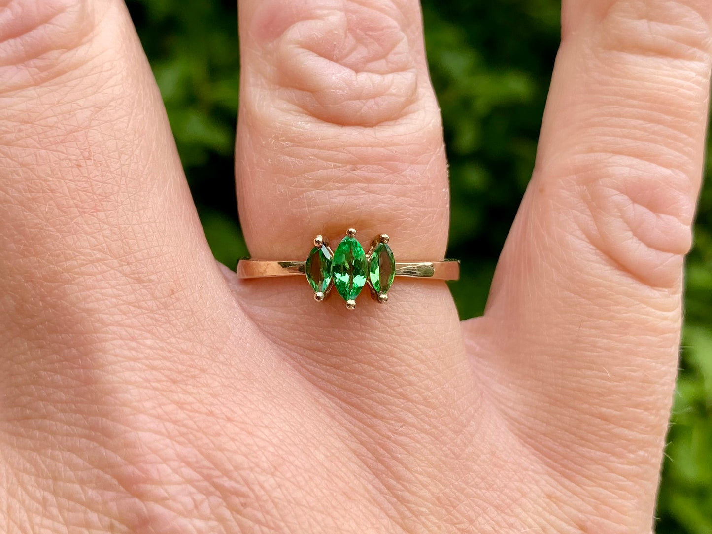 9ct Gold Tsavorite Garnet Ring