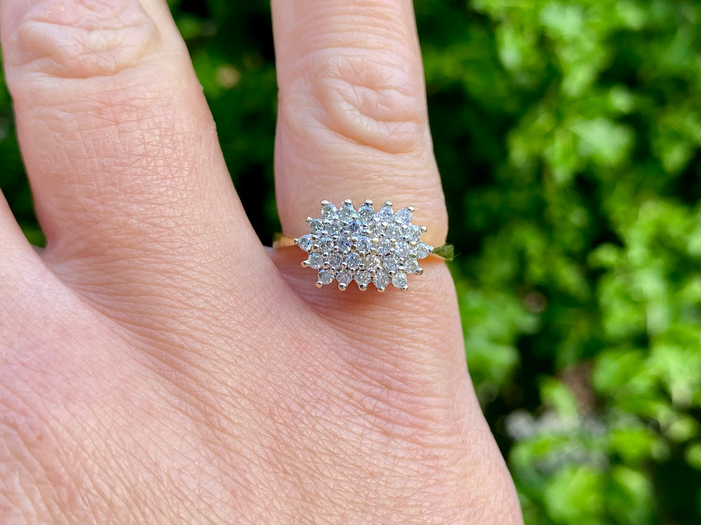18ct Gold Diamond Cluster Ring