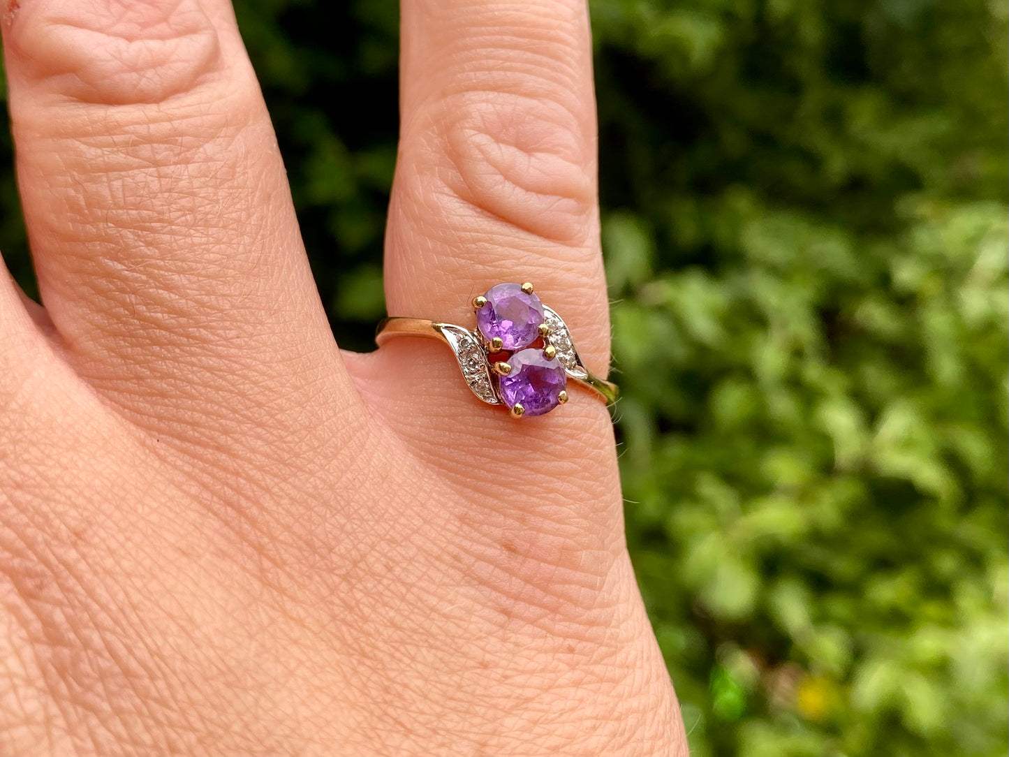 9ct Gold Amethyst & Diamond Ring