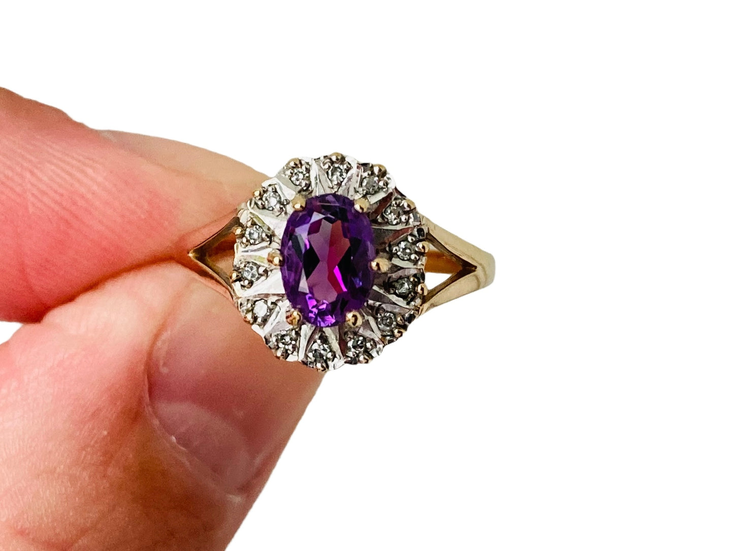 Vintage 9ct Gold Amethyst & Diamond Ring