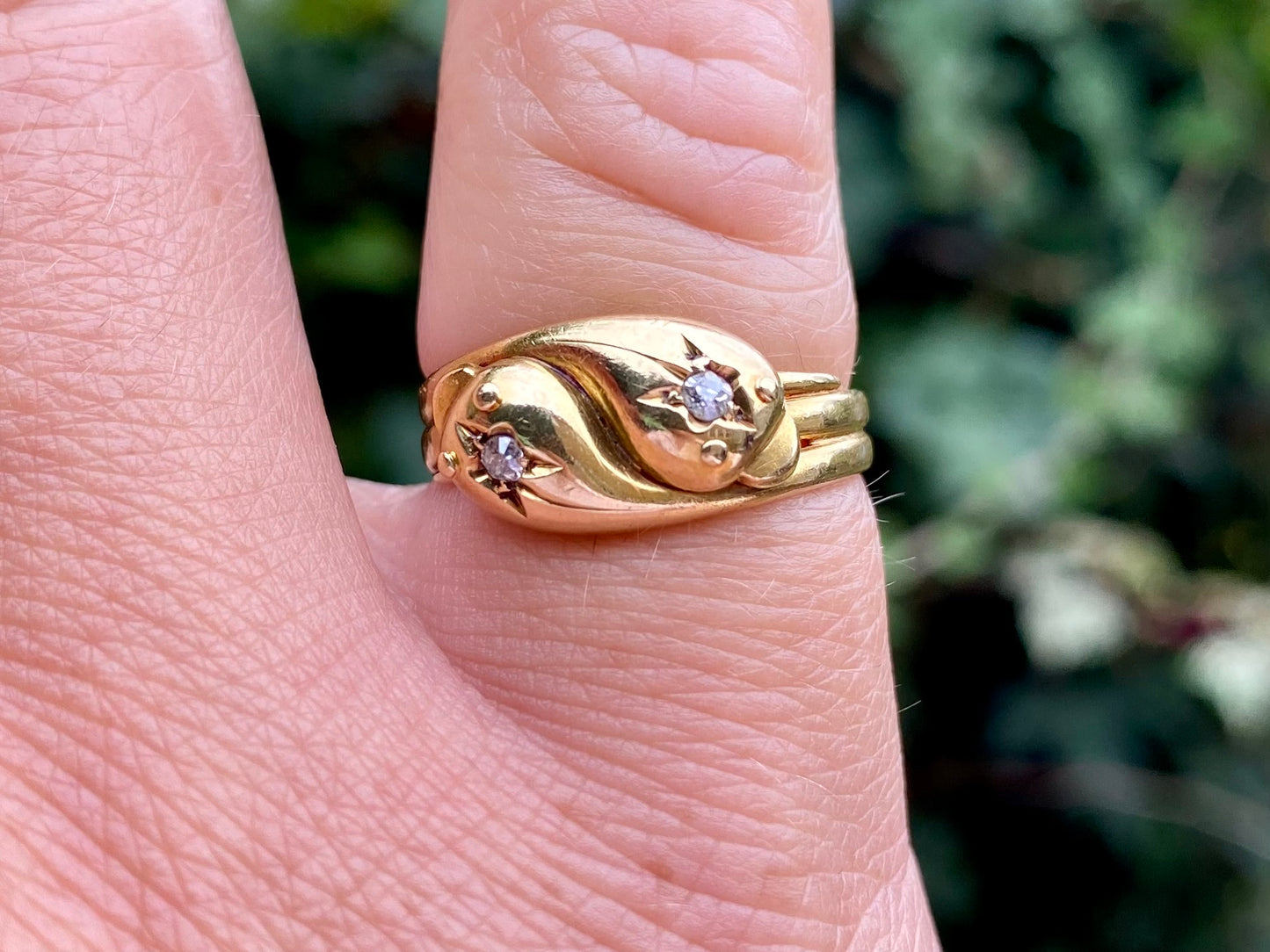 Antique 18ct Gold Diamond Snake Ring