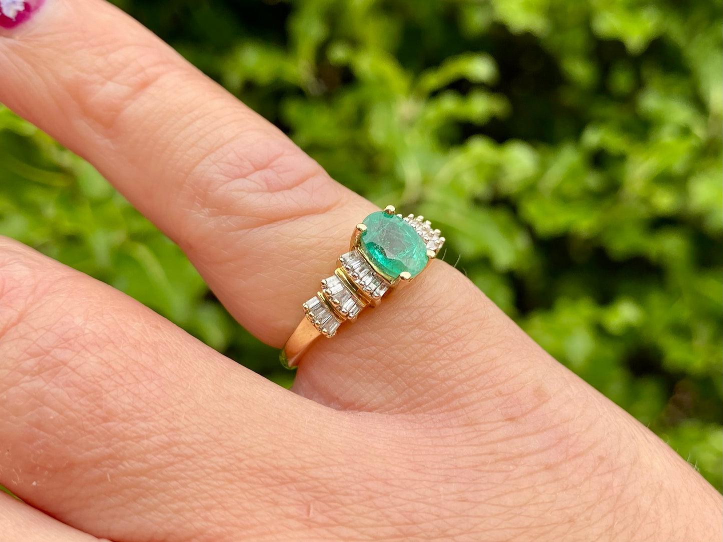 14ct Gold Emerald & Diamond Ring