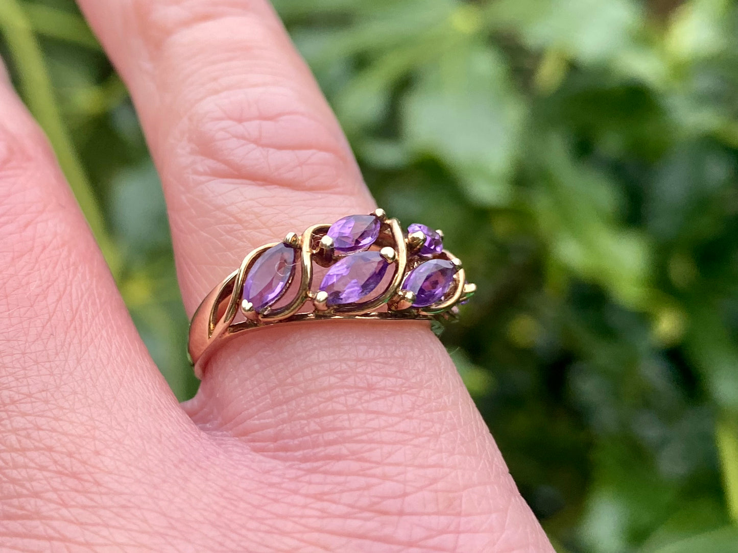 9ct Gold Amethyst Ring