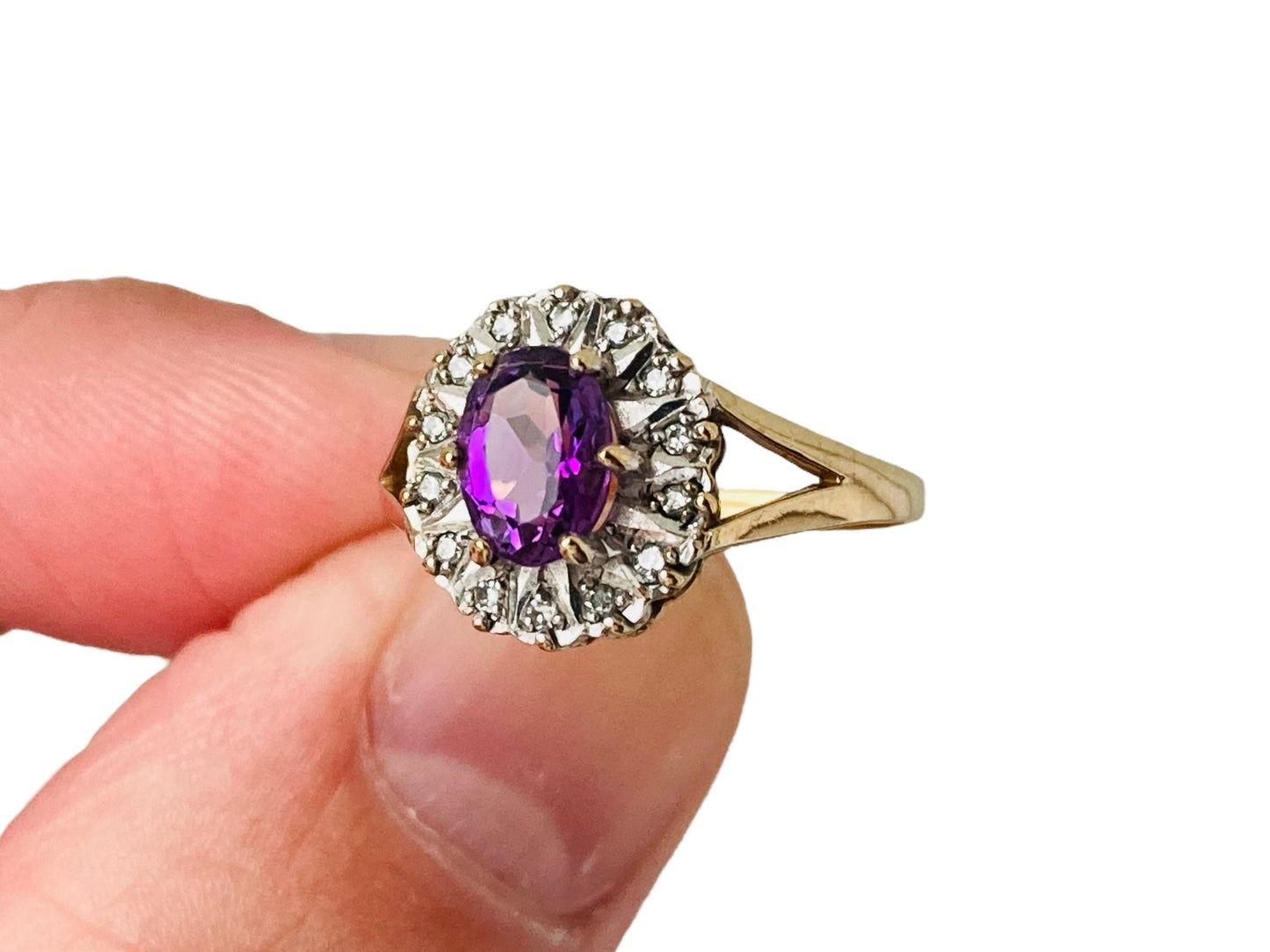 Vintage 9ct Gold Amethyst & Diamond Ring
