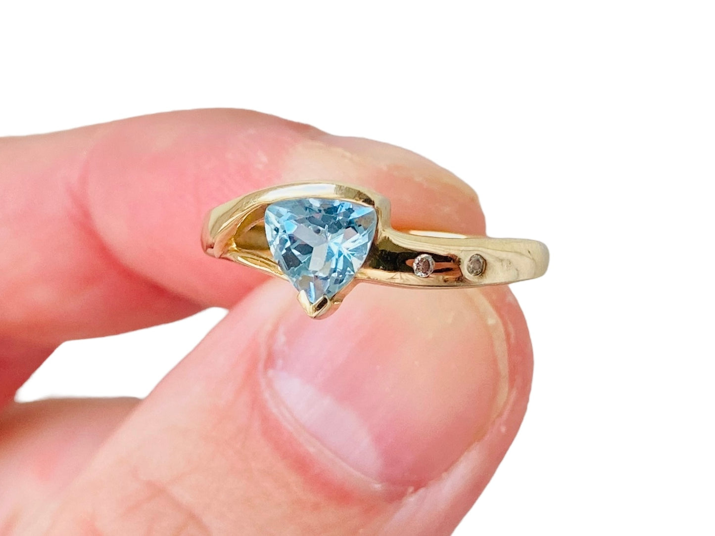 9ct Gold Topaz & Diamond Ring