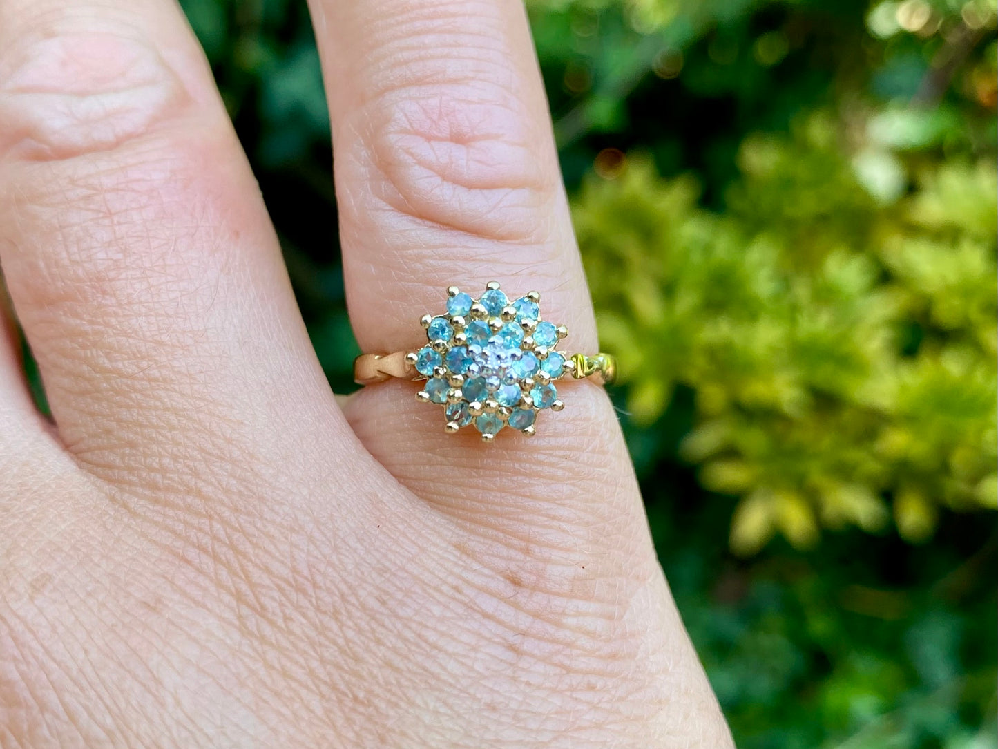 9ct Gold Alexandrite & Diamond Ring