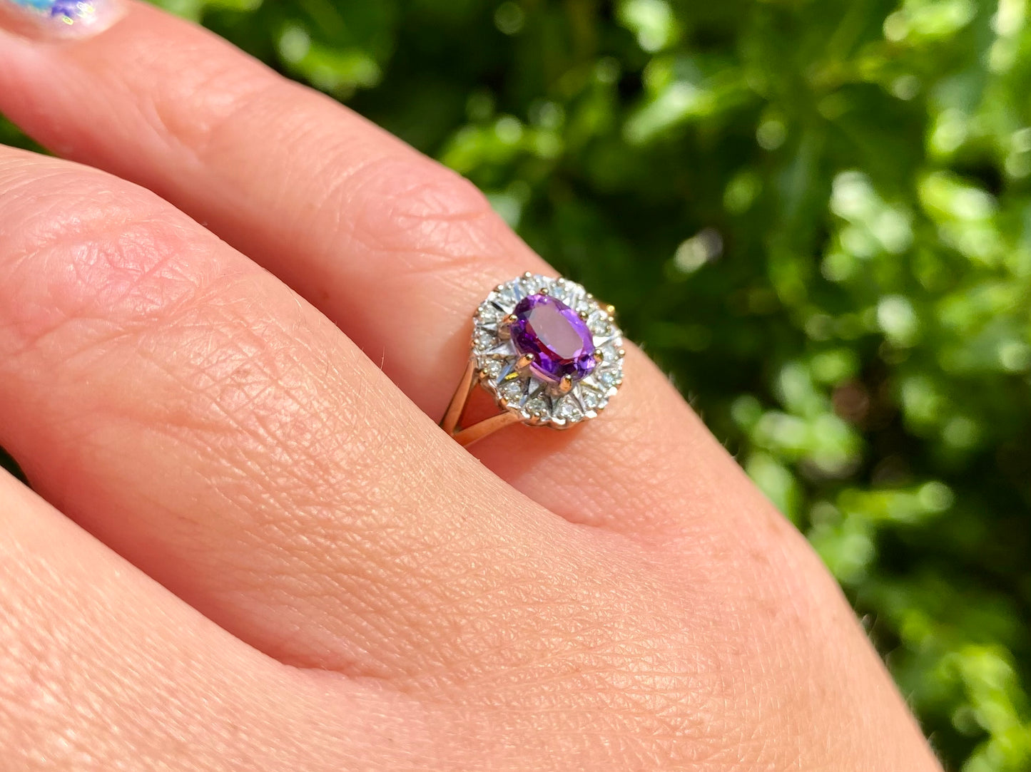 Vintage 9ct Gold Amethyst & Diamond Ring