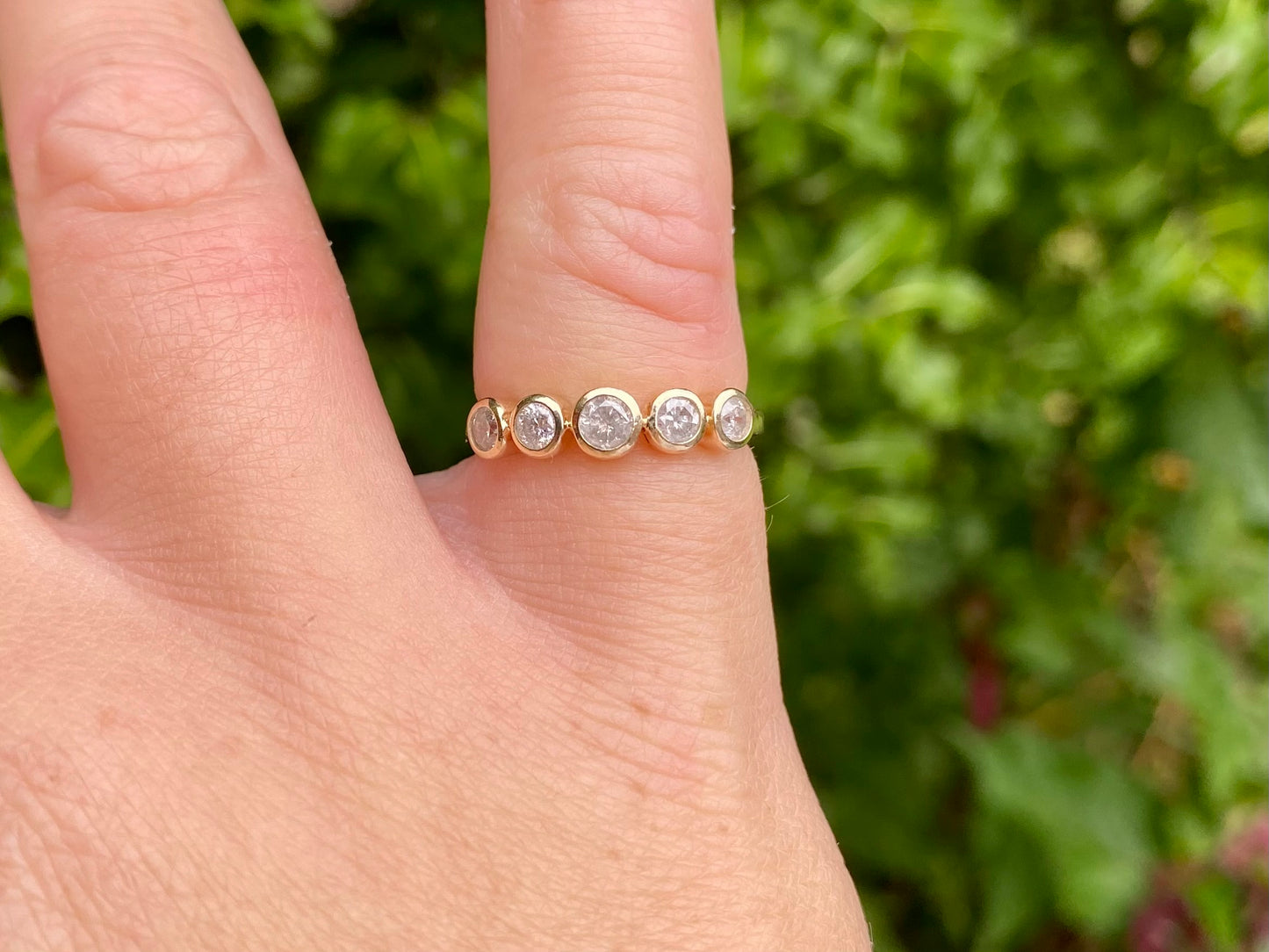 9ct Gold Diamond Ring