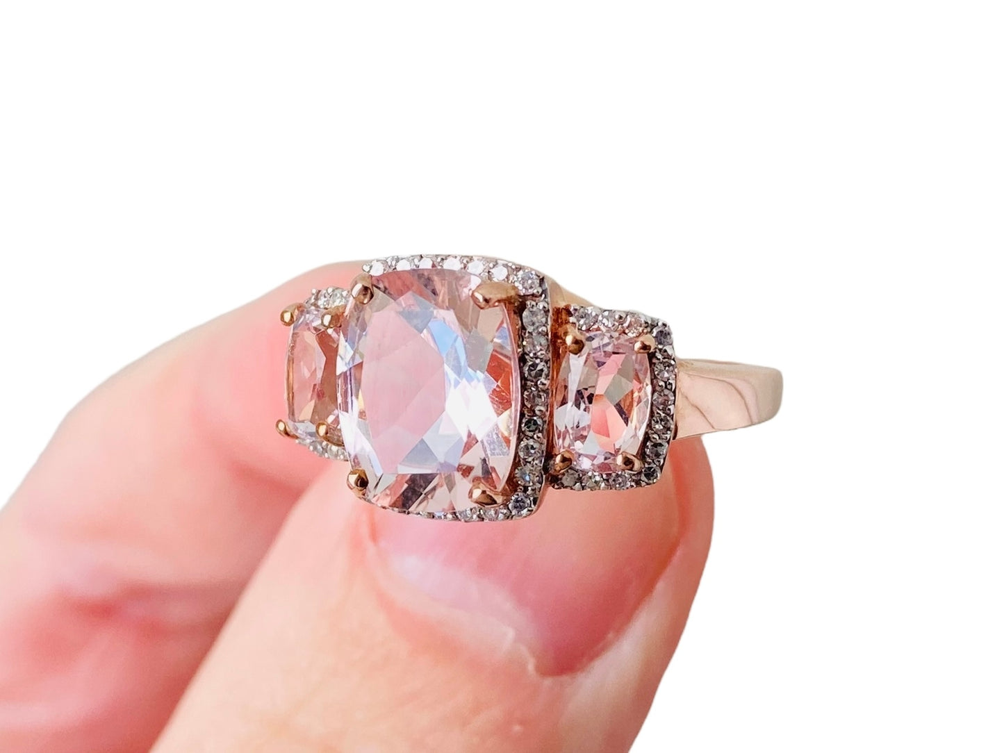 9ct Gold Morganite & Diamond Ring