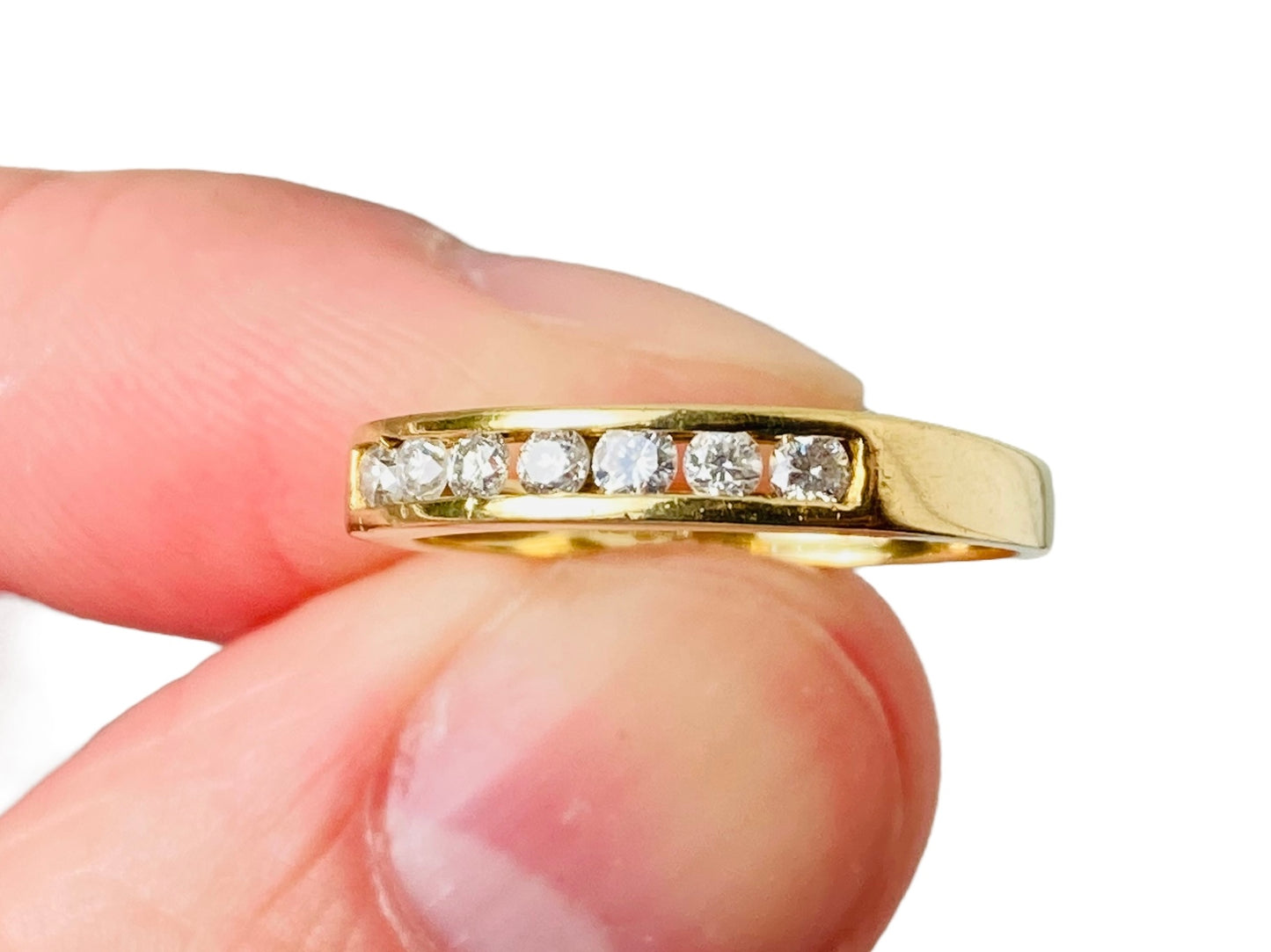 18ct Gold Seven-Stone Diamond Ring
