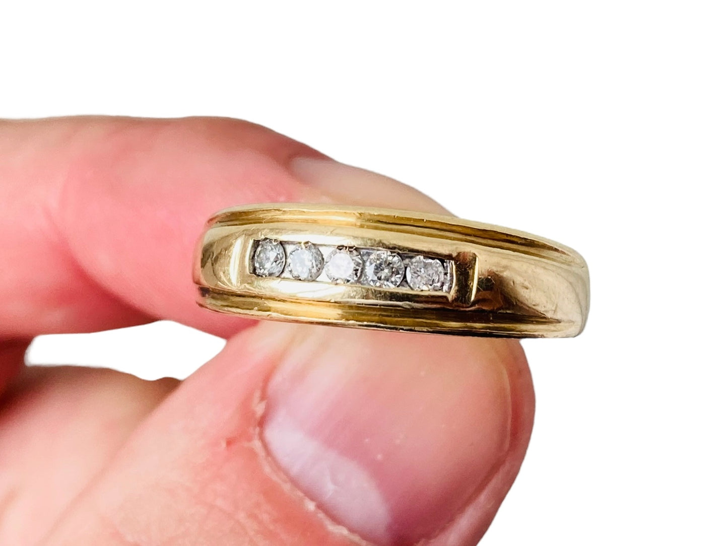 9ct Gold Diamond Ring