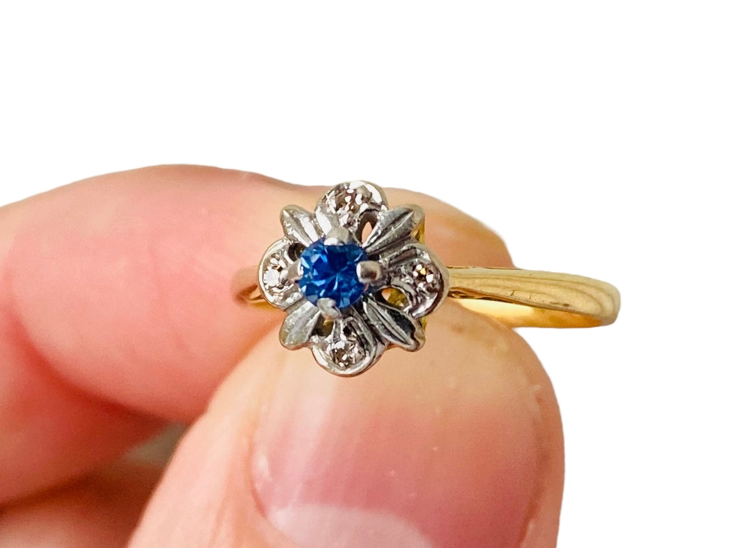 Antique 18ct Gold Sapphire & Diamond Ring