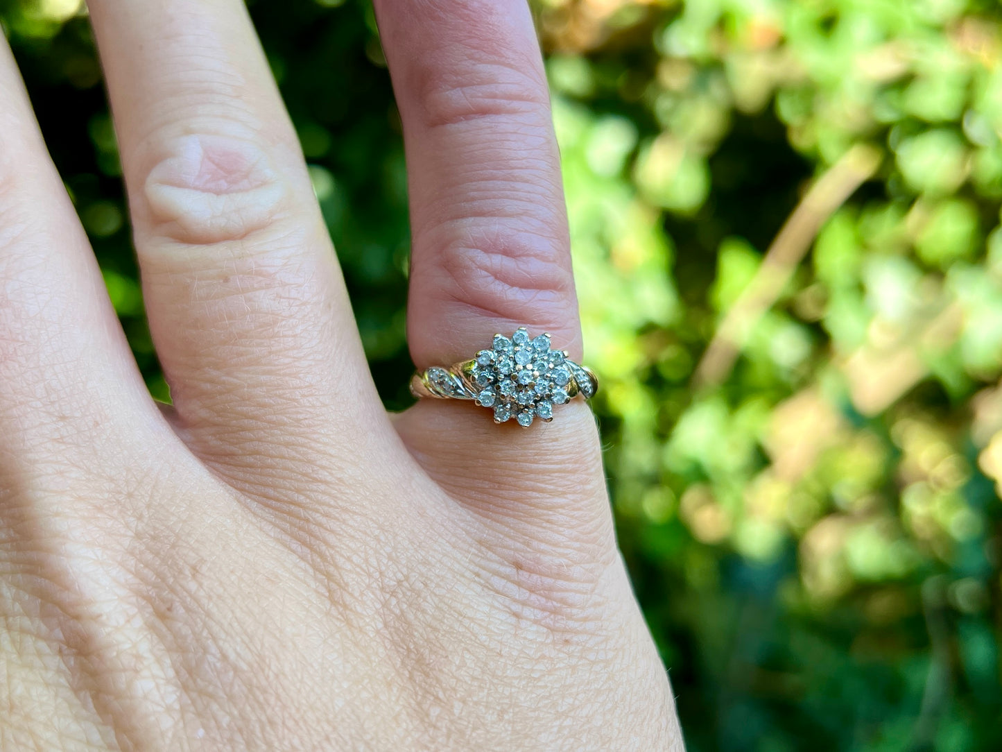 9ct Gold Diamond Ring