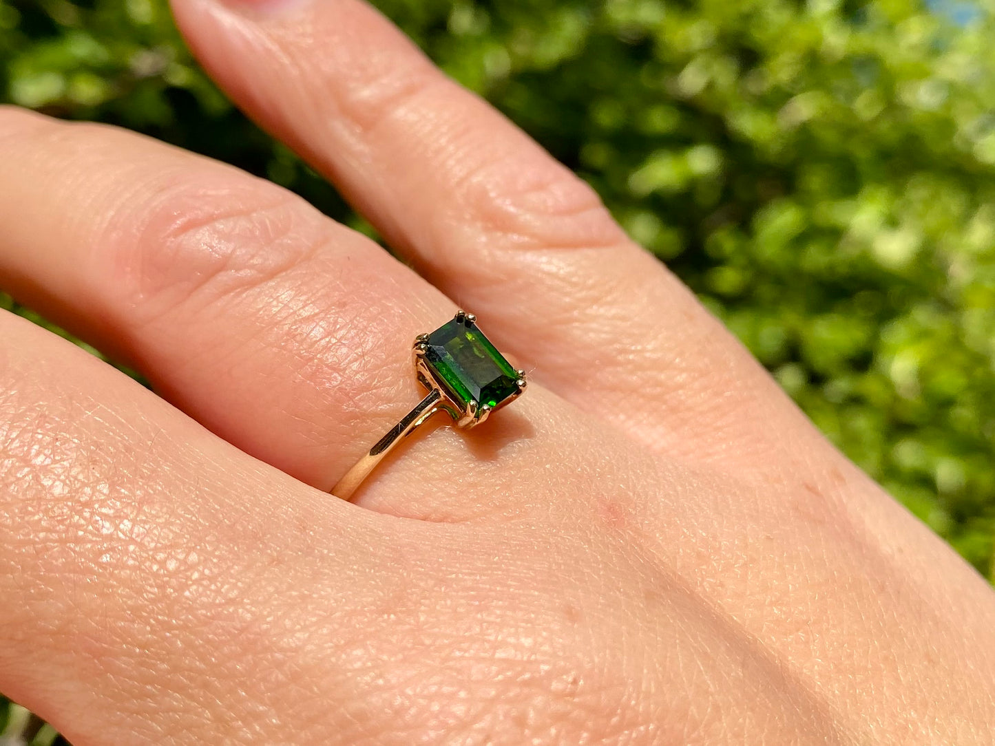 9ct Gold Diopside Ring