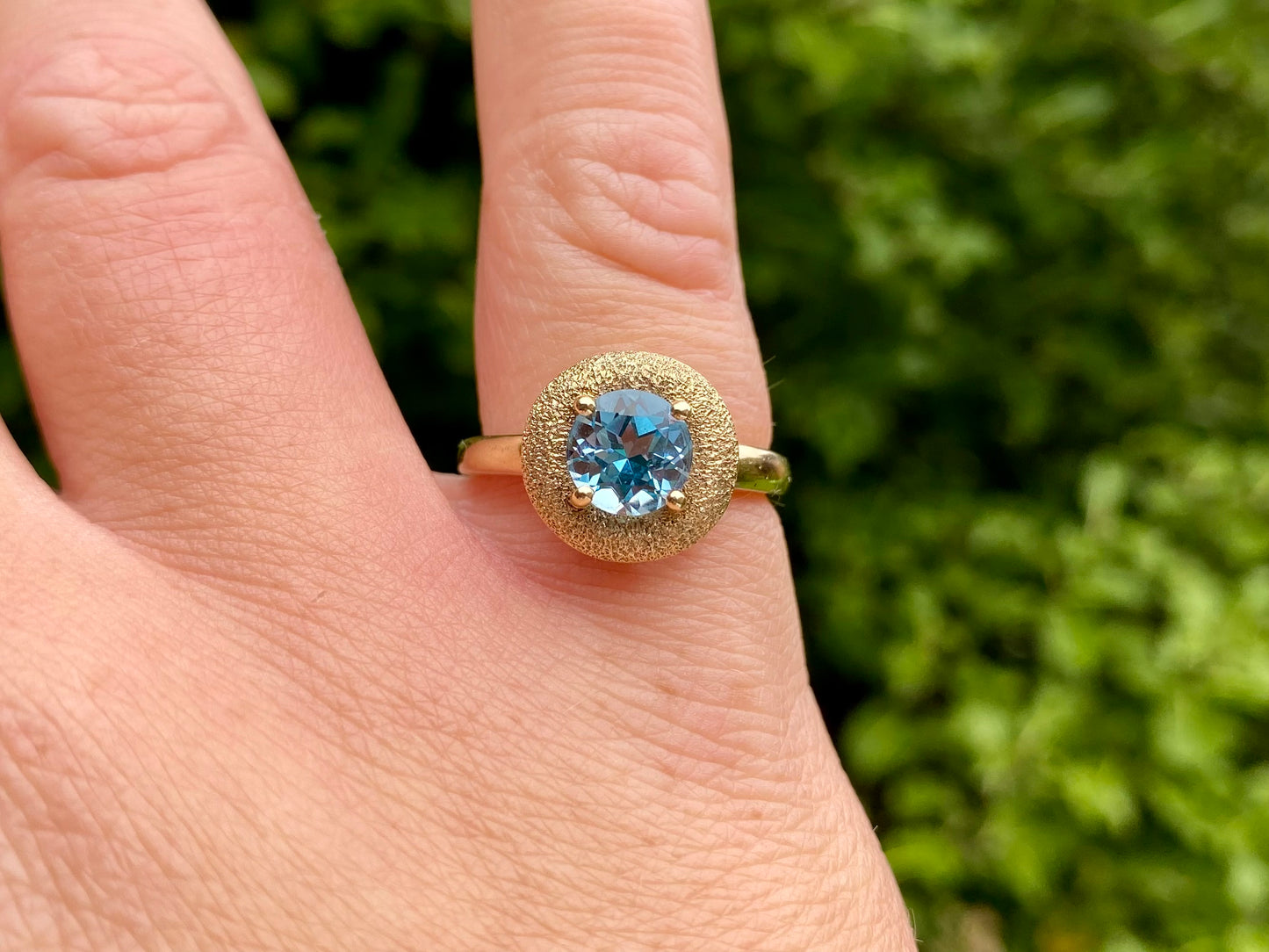 9ct Gold Topaz Ring