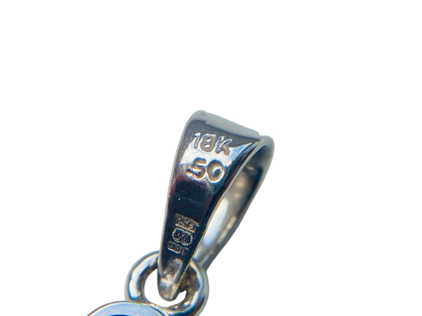 18ct Gold 0.50ct Diamond Pendant