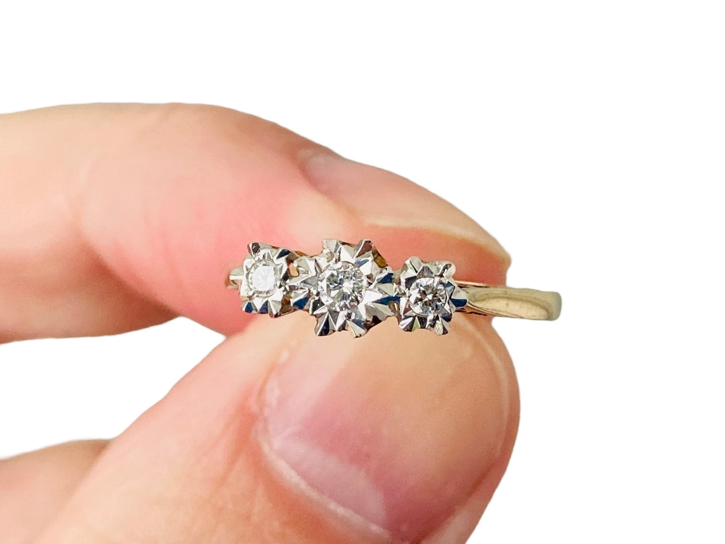 9ct Gold Three-Stone Diamond Ring