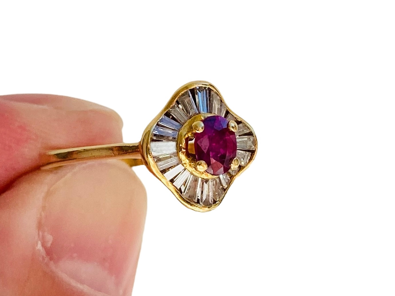 18ct Gold Ruby & Diamond Ring