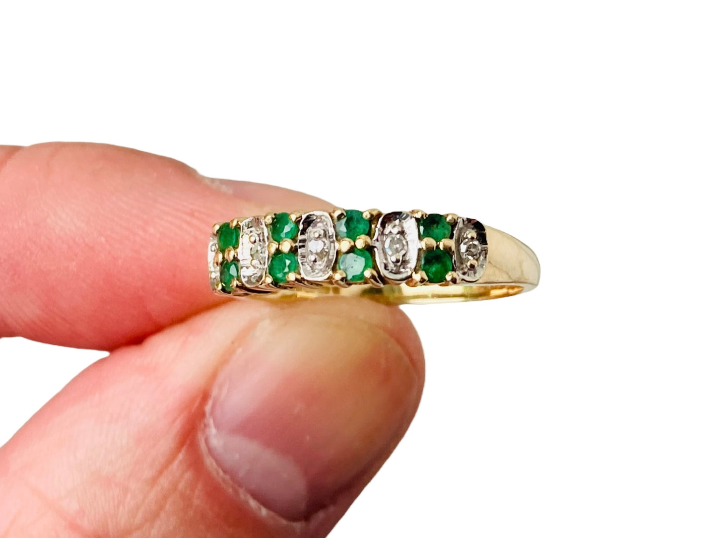 9ct Gold Emerald & Diamond Ring