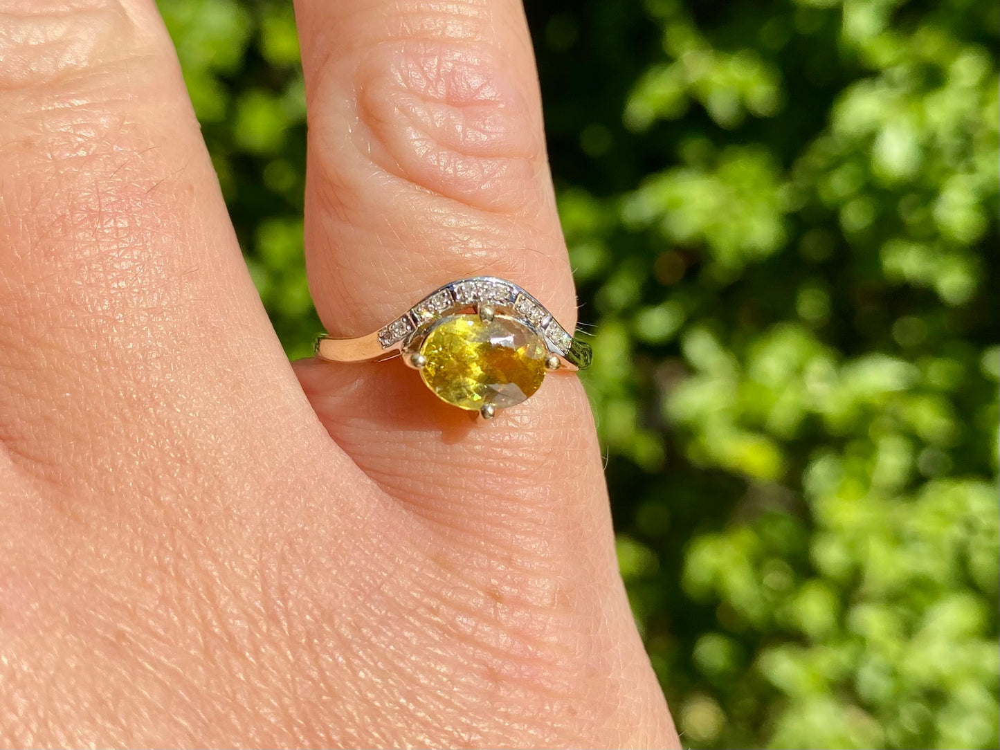 9ct Gold Sphene & Diamond Ring