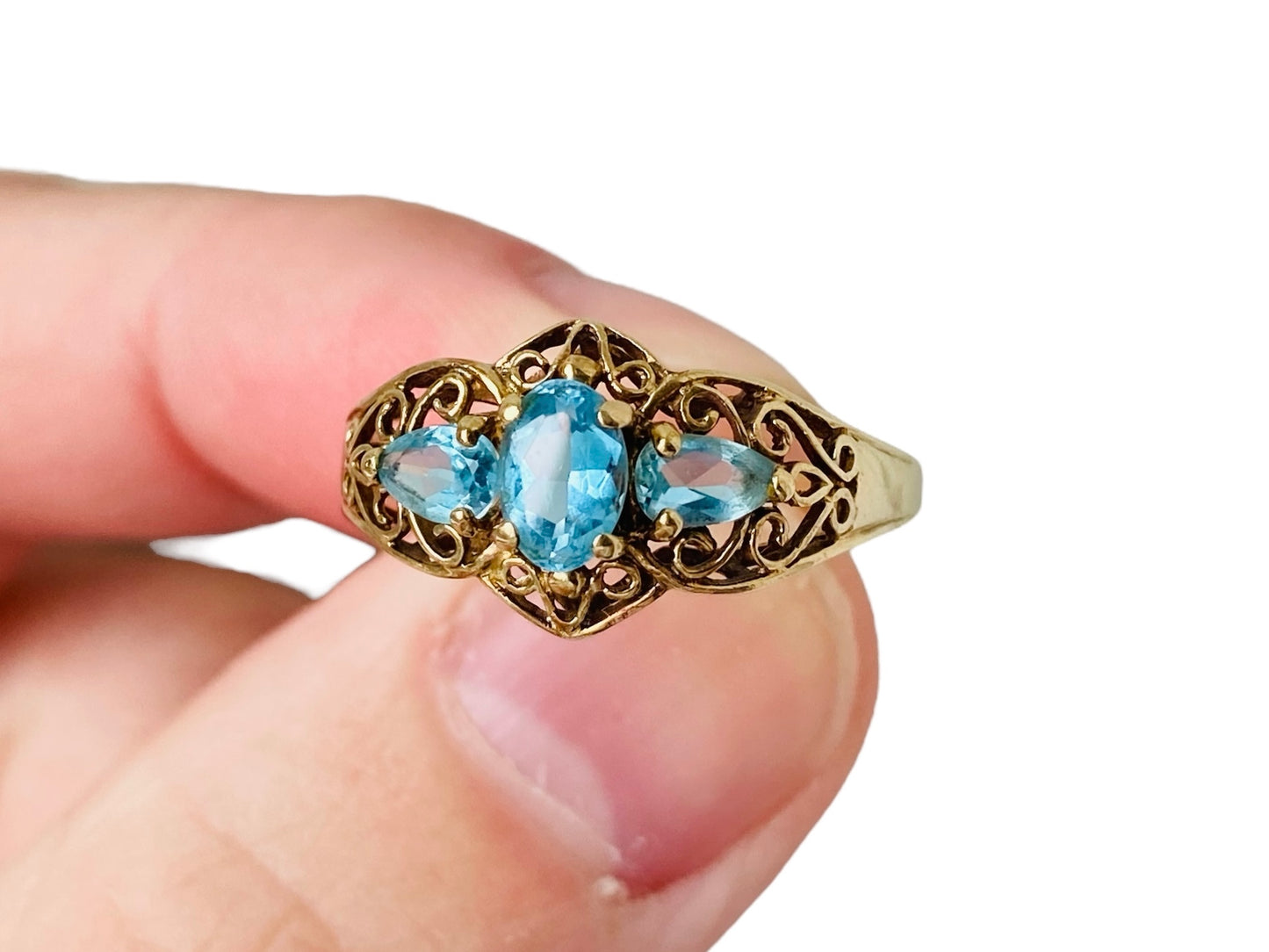 9ct Gold Topaz Ring