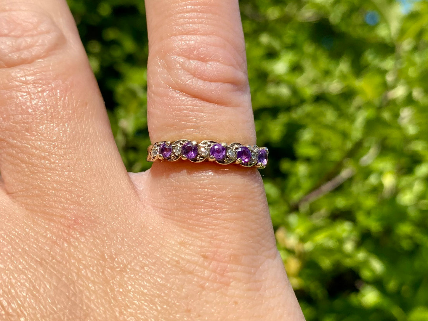 9ct Gold Amethyst & Diamond Ring