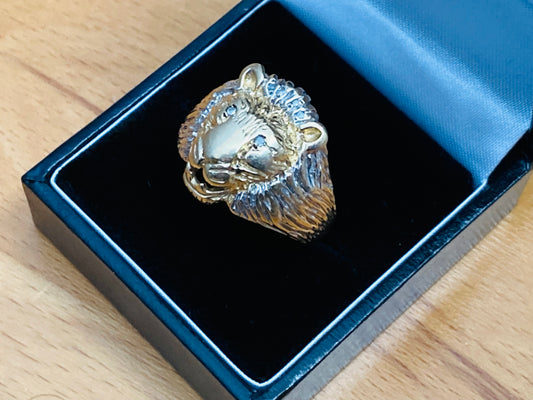 9ct Gold Diamond Lion Ring