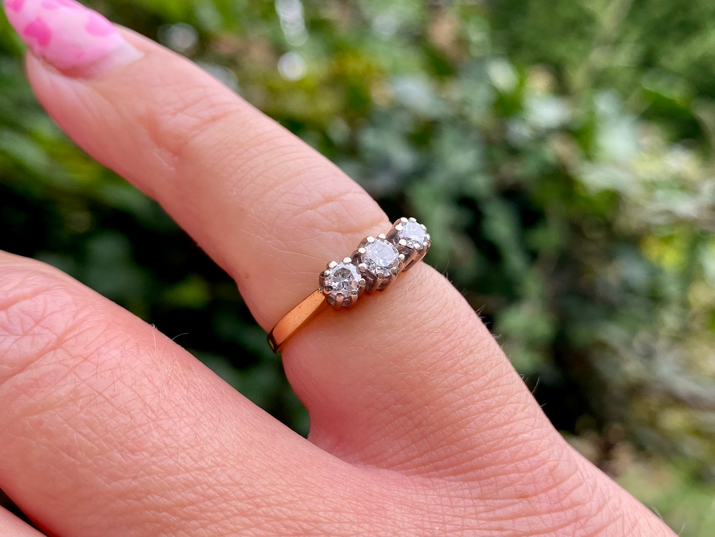 Vintage 18ct Gold Three-Stone Diamond Ring