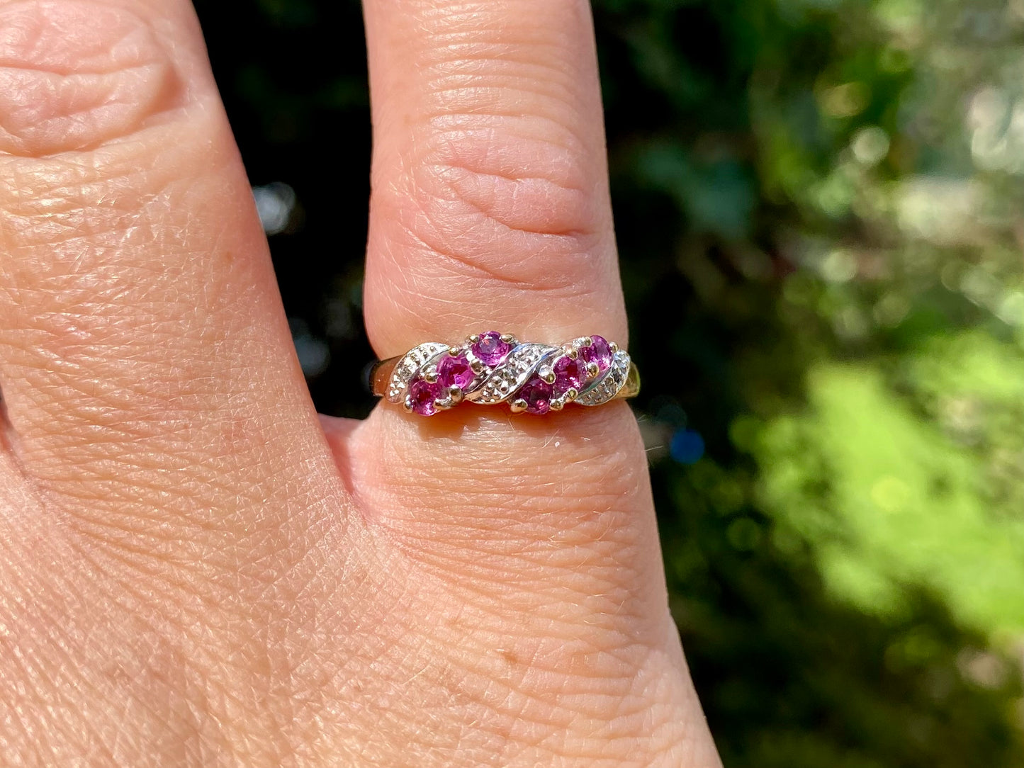 9ct Gold Ruby & Diamond Ring