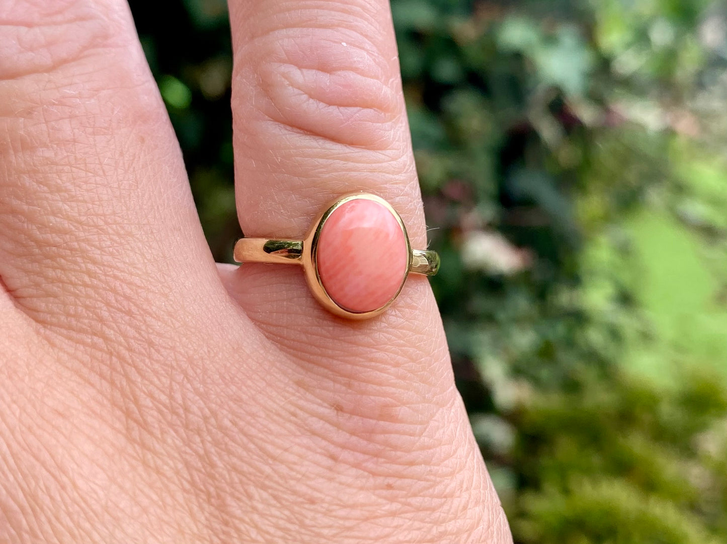9ct Gold Coral Ring