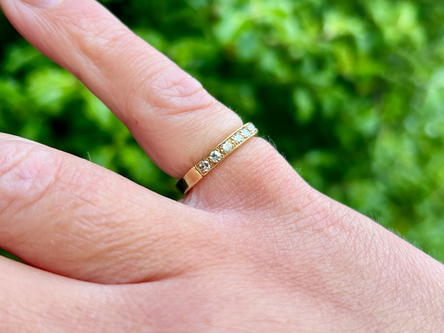 Vintage 18ct Gold Seven-Stone Diamond Ring