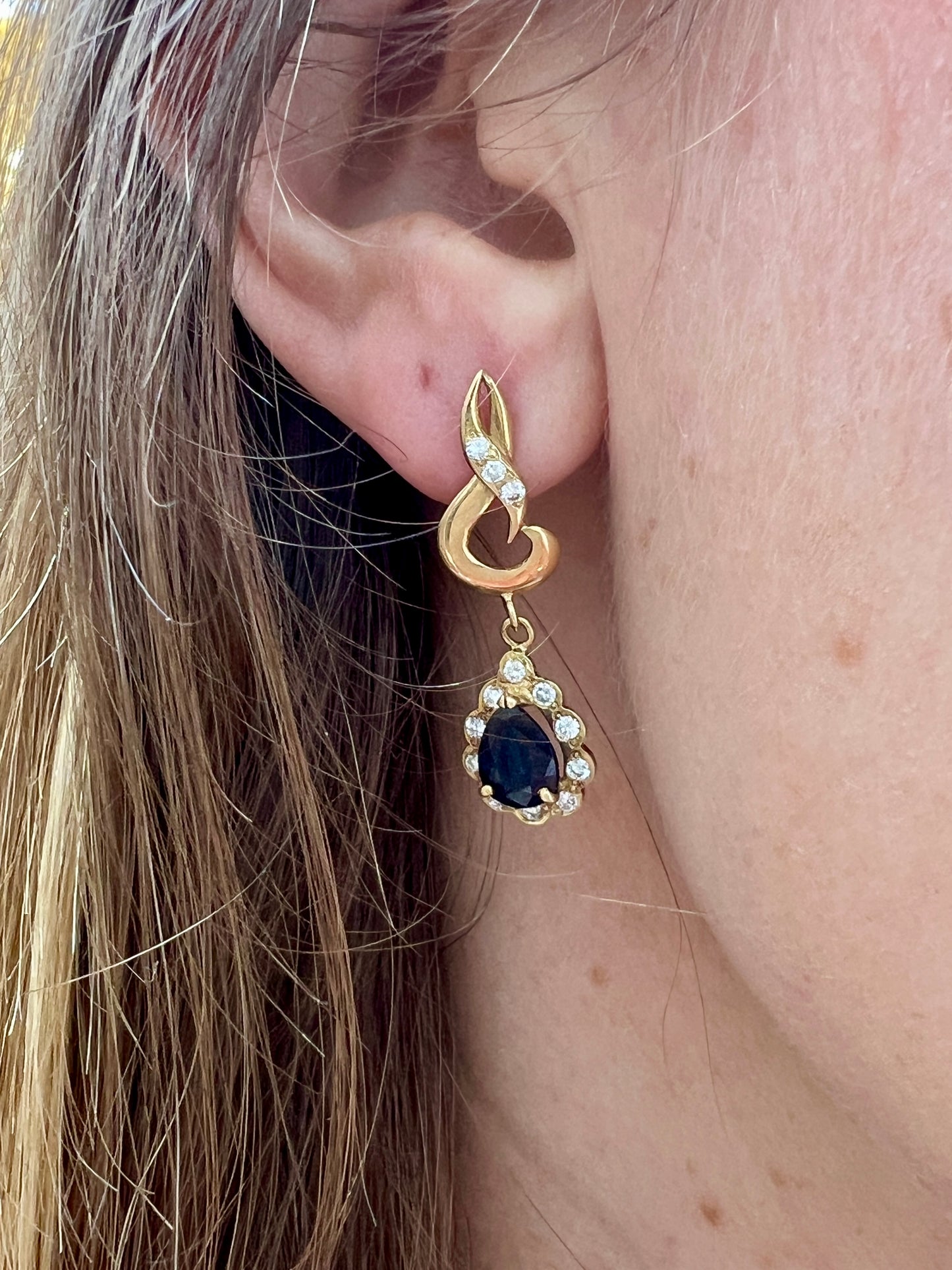 18ct Gold Sapphire & Diamond Earrings