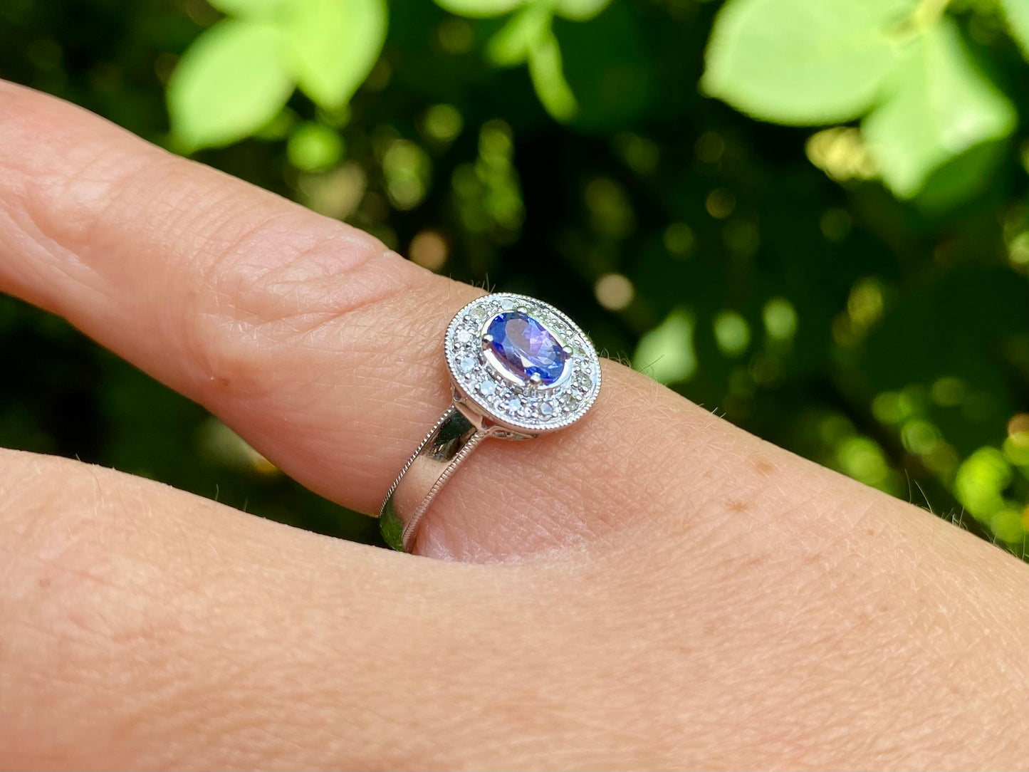 9ct Gold Tanzanite & Diamond Ring