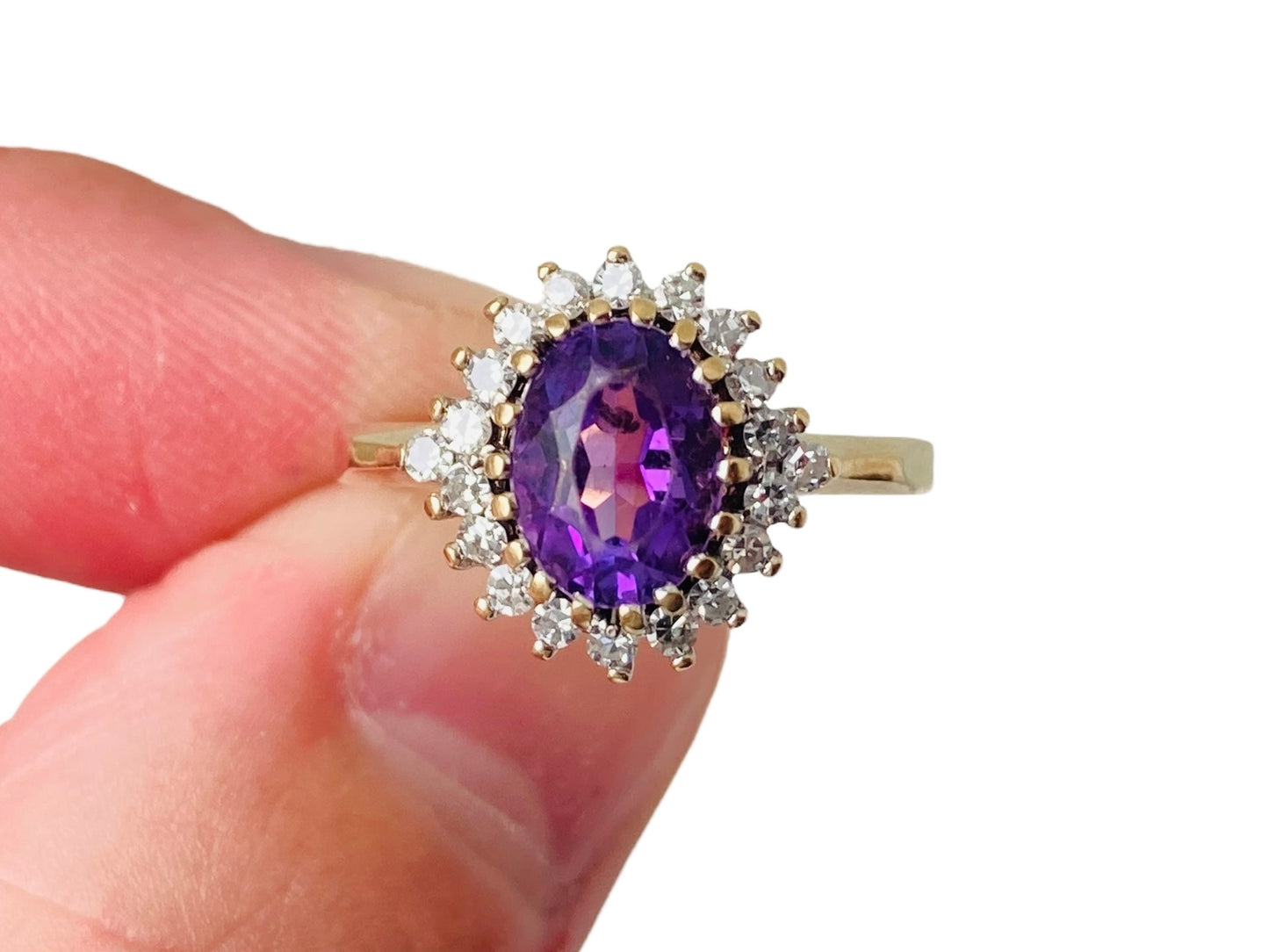Vintage 9ct Gold Amethyst & Diamond Ring