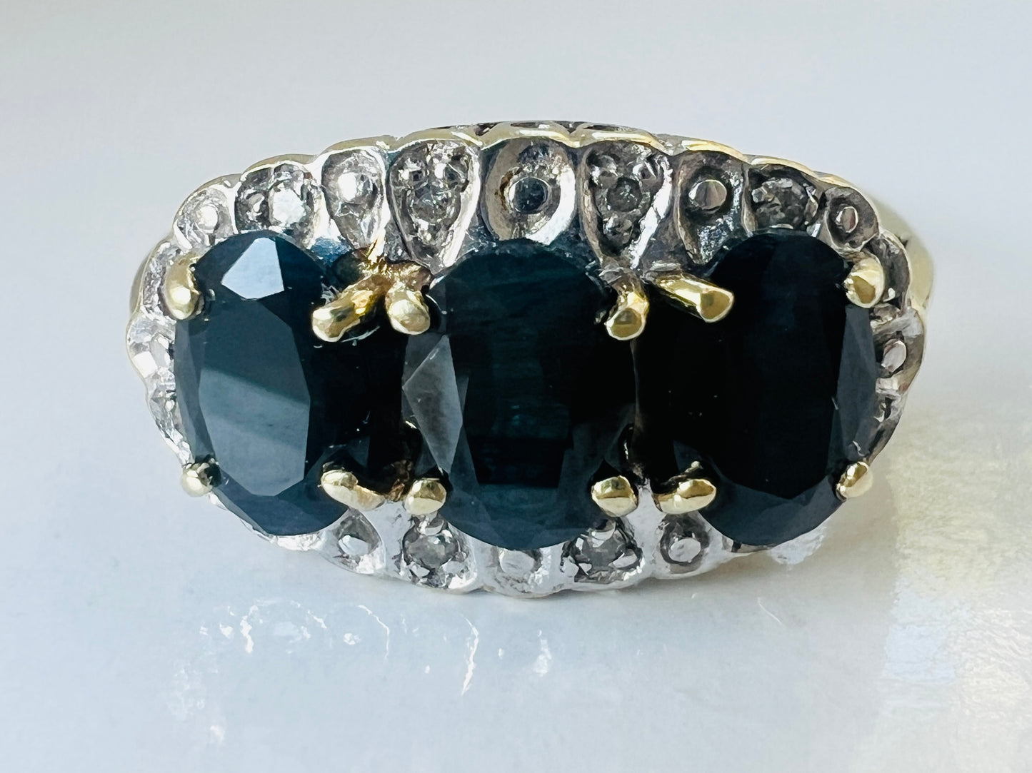 Vintage 9ct Gold Sapphire & Diamond Ring