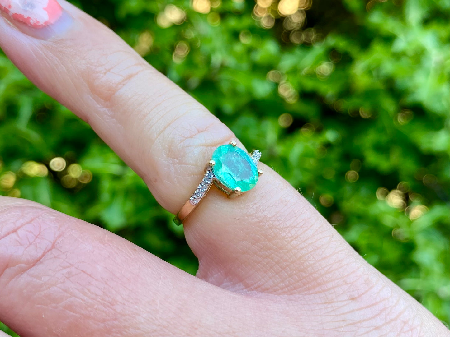 9ct Gold Emerald & Diamond Ring