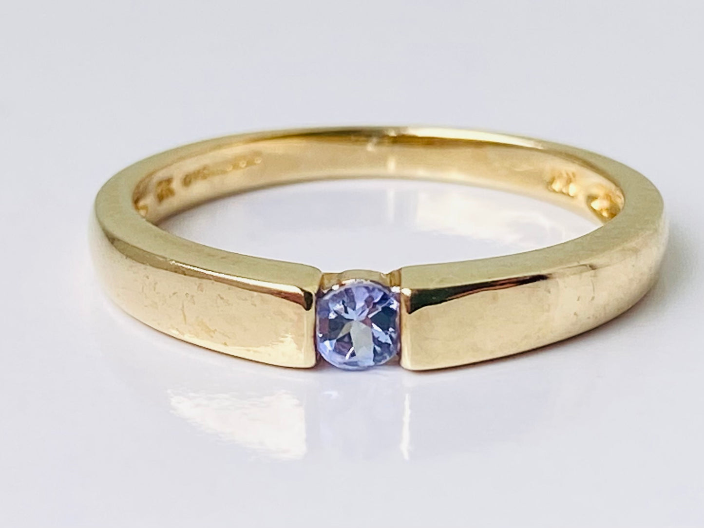 9ct Gold Tanzanite Ring