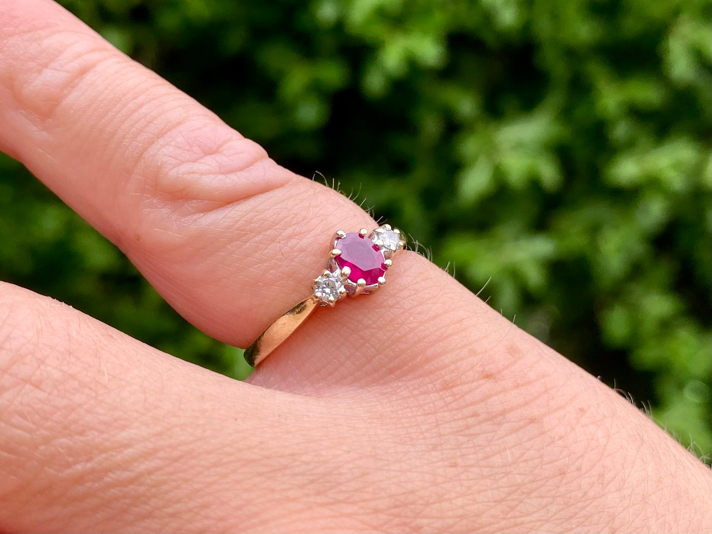 Vintage 9ct Gold Ruby & Diamond Ring
