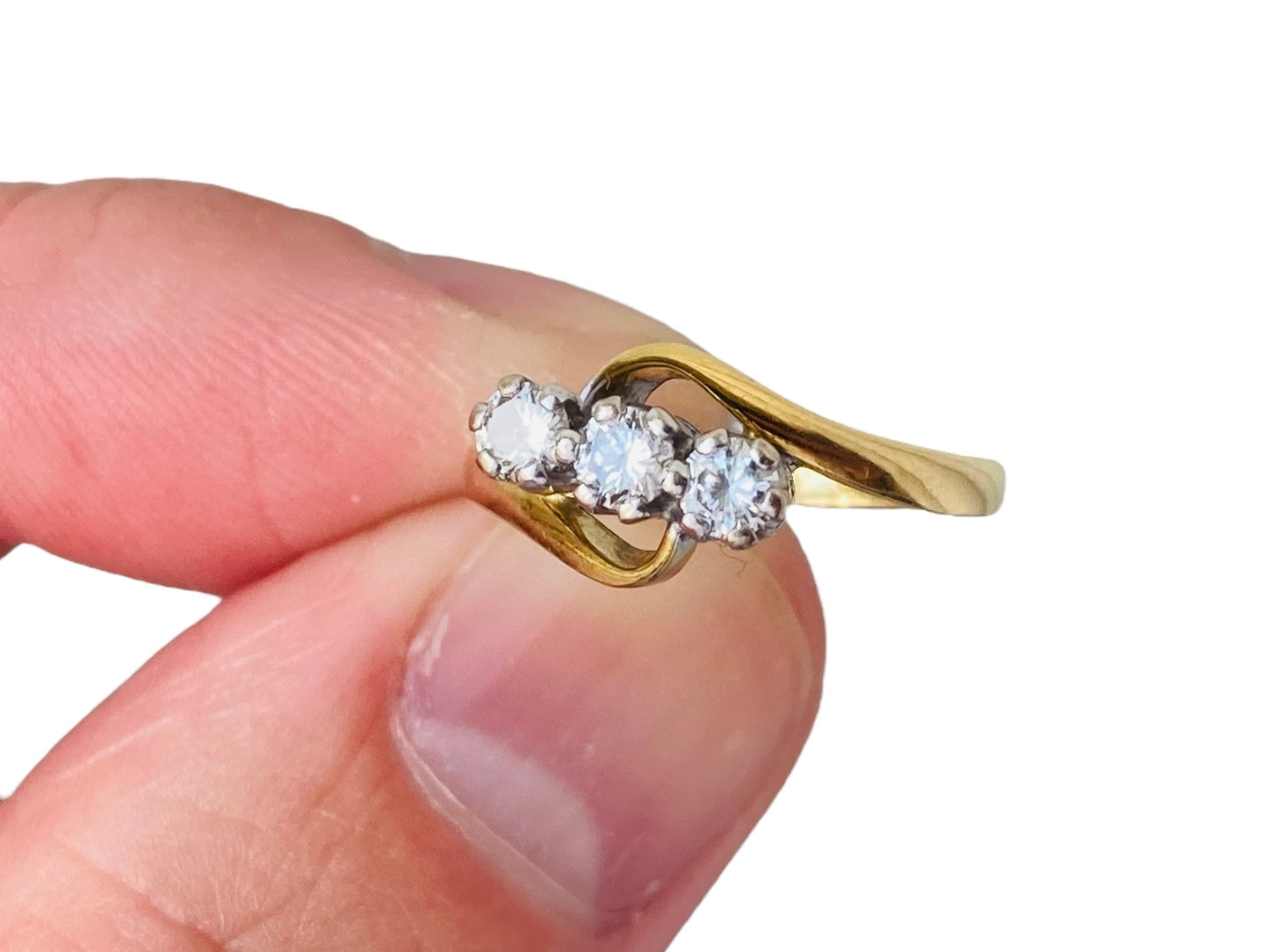 Vintage 18ct Gold Three-Stone Diamond Ring