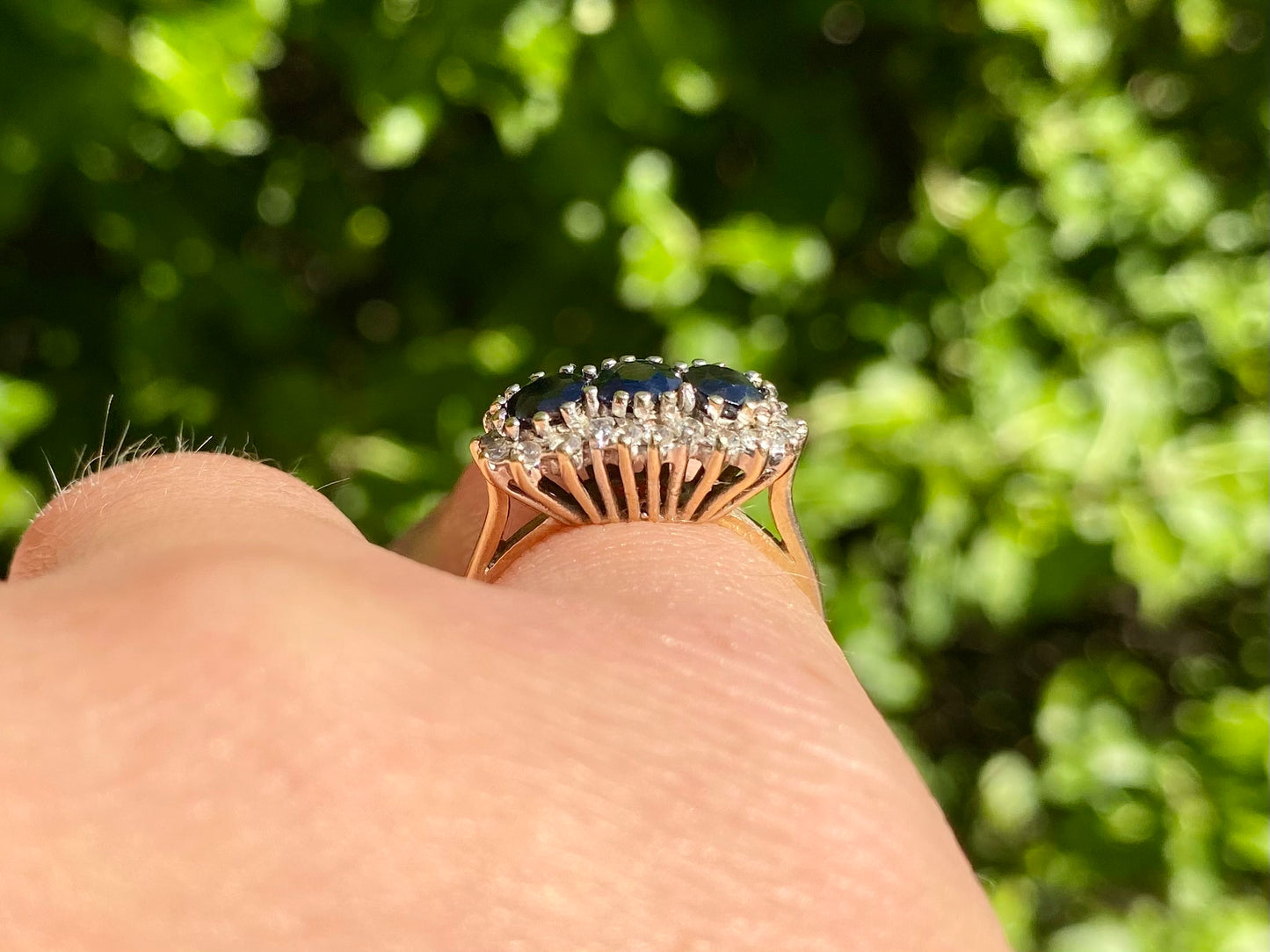 Vintage 9ct Gold Sapphire & Diamond Ring