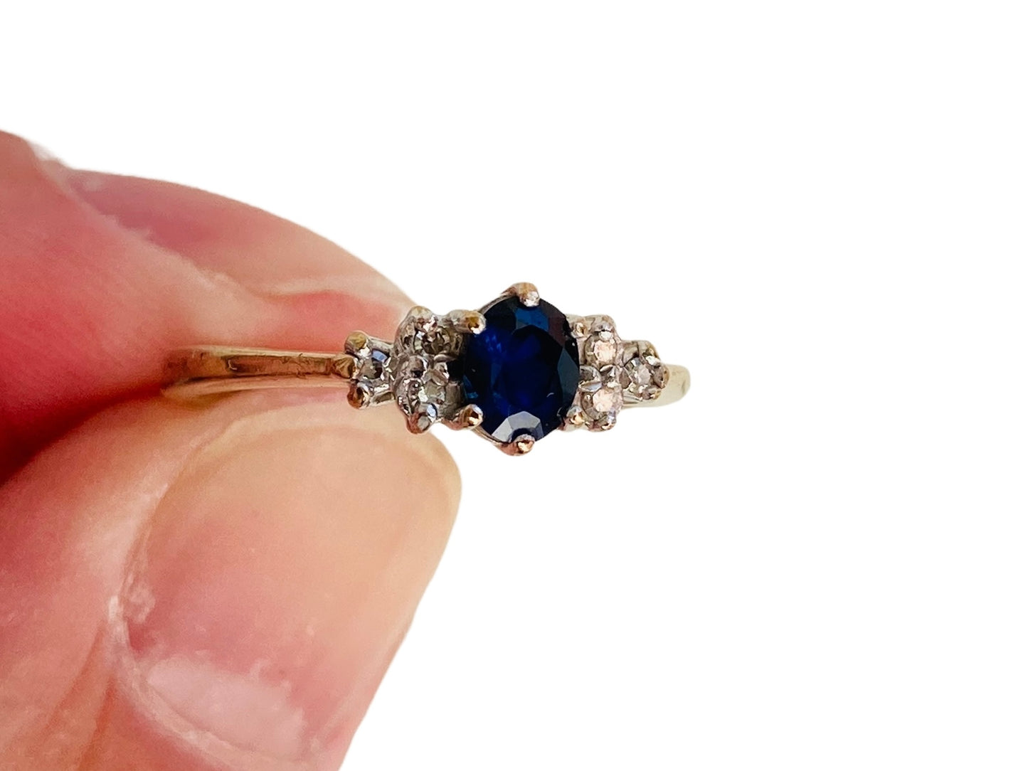 9ct Gold Sapphire & Diamond Ring