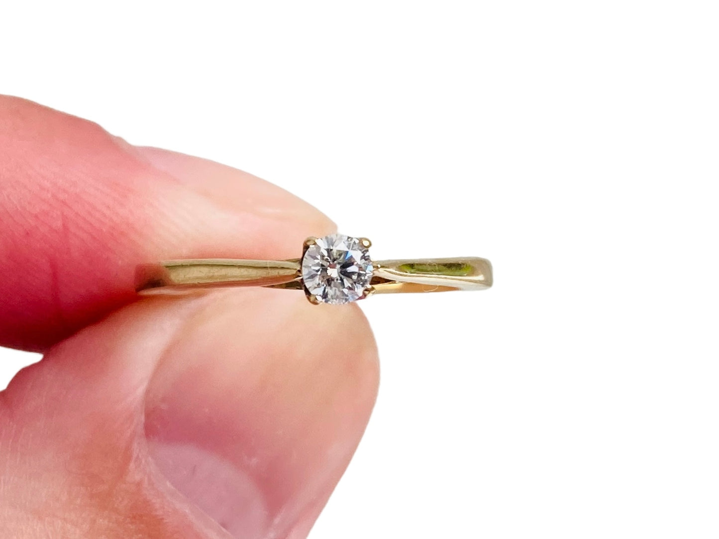 9ct Gold 0.15ct Diamond Solitaire Ring