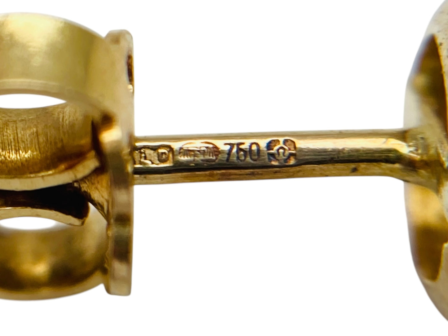 18ct Gold Diamond Earrings